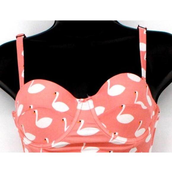 Swimsuit Pink & White Swan Print Contoured Bikini Top Only Size Large - Picture 2 of 8